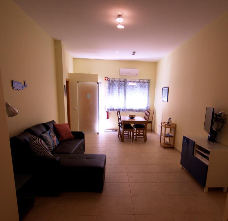 Apartamentos Plaza - אלבופיירה חדר תמונה